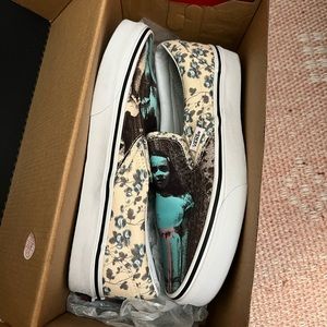 Horror Vans The Grady Twins